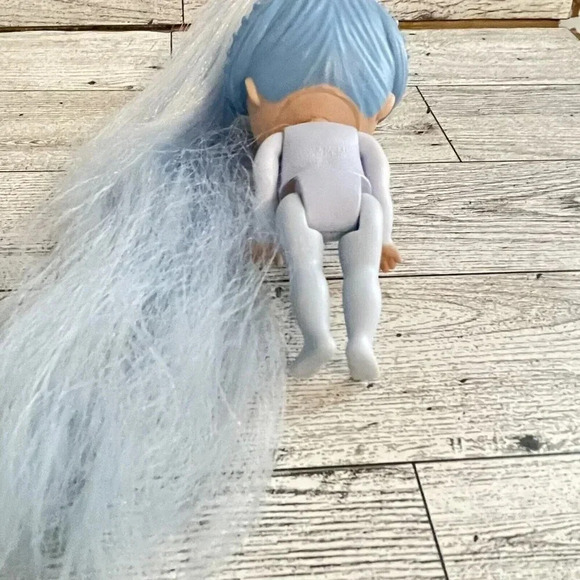 2015 Fisher Price Nickelodeon 6" Shimmer & Shine Layla Doll with Baby Blue Hair. - Picture 6 of 8